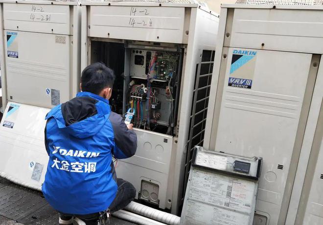 用哪一种更好？看6方面对比终于明白了j9九游会登录中央空调和普通空调家(图6)