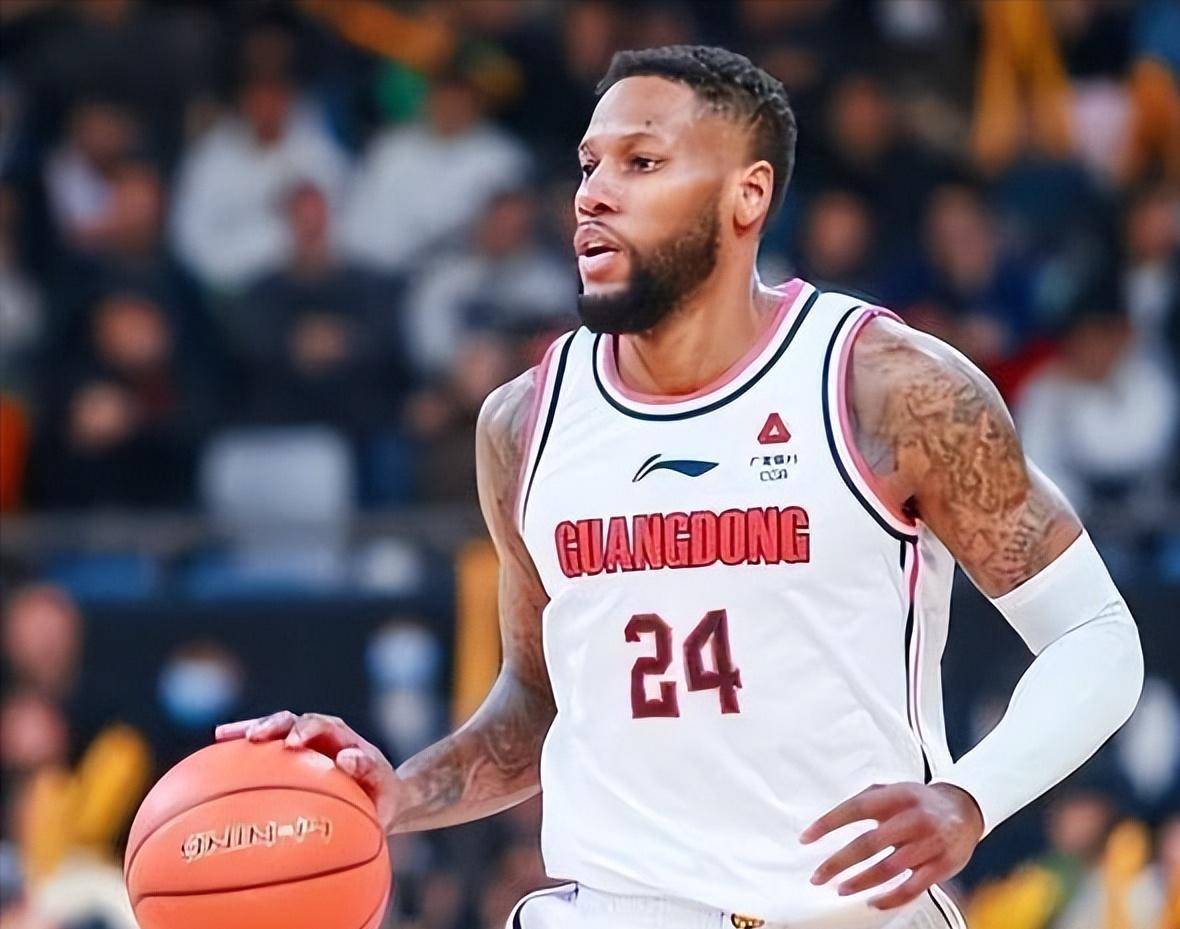 造谣自媒体王浩然转会宏远系谣言九游会j9登录下场！深圳队硬刚(图4)